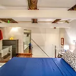 Chiaia Loft